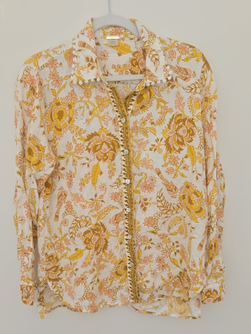 Magaschoni Floral Button-Up Linen Blouse in Yellow & Cream Boho Chic Small